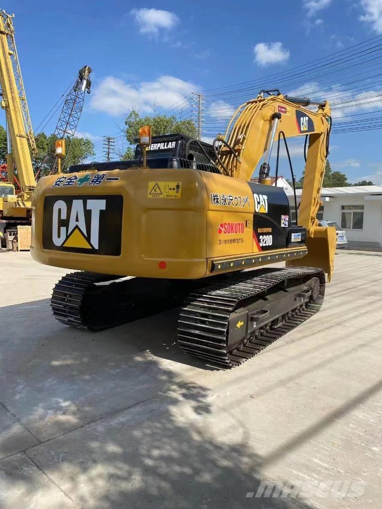 CAT 320 D Paletli ekskavatörler