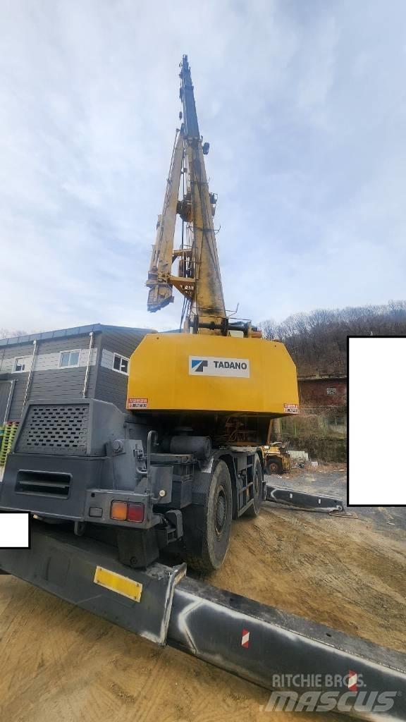 Tadano TR250M-5 Arazi Tipi Vinçler (RT)