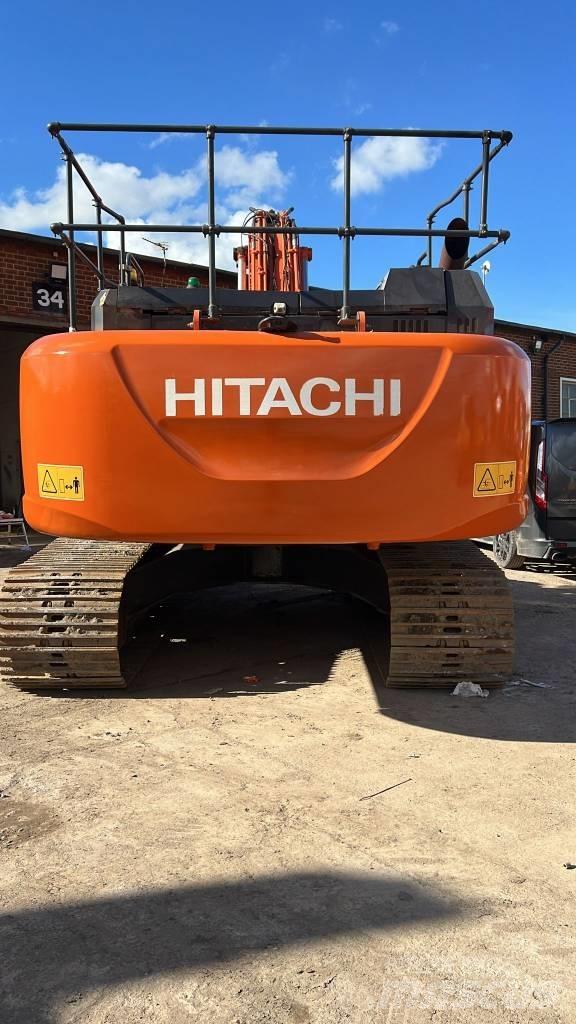 Hitachi ZX350-6 Paletli ekskavatörler
