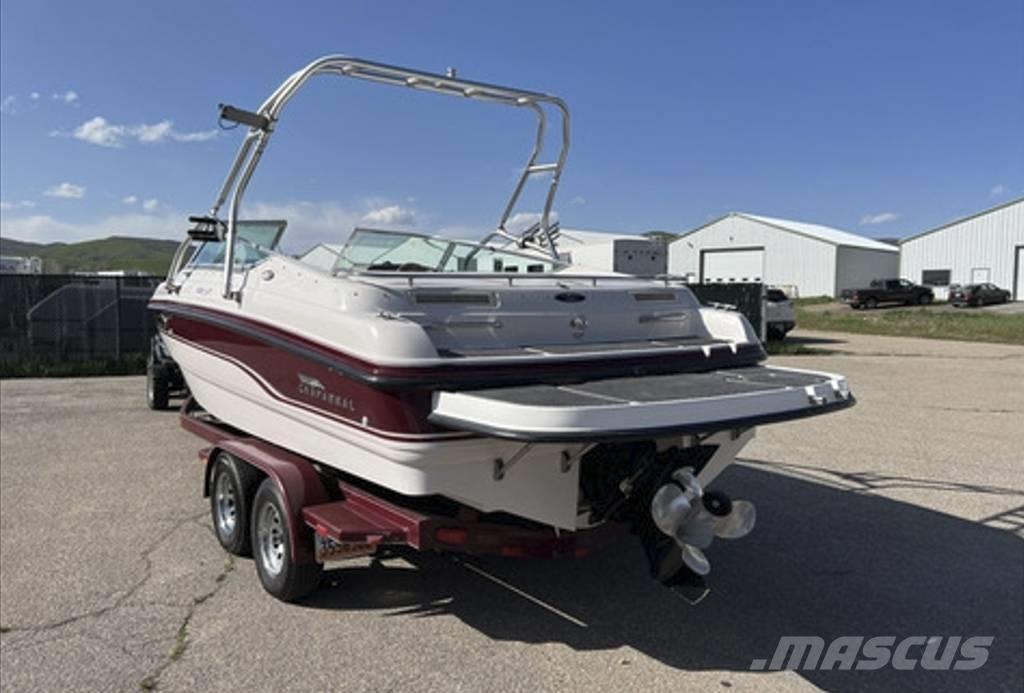  Chaparral 2330 SS Mavnalar