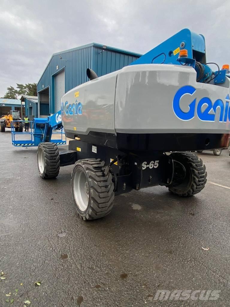 Genie S 65 Teleskopik personel platformları