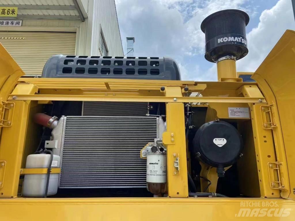 Komatsu PC 390 LC-10 Paletli ekskavatörler