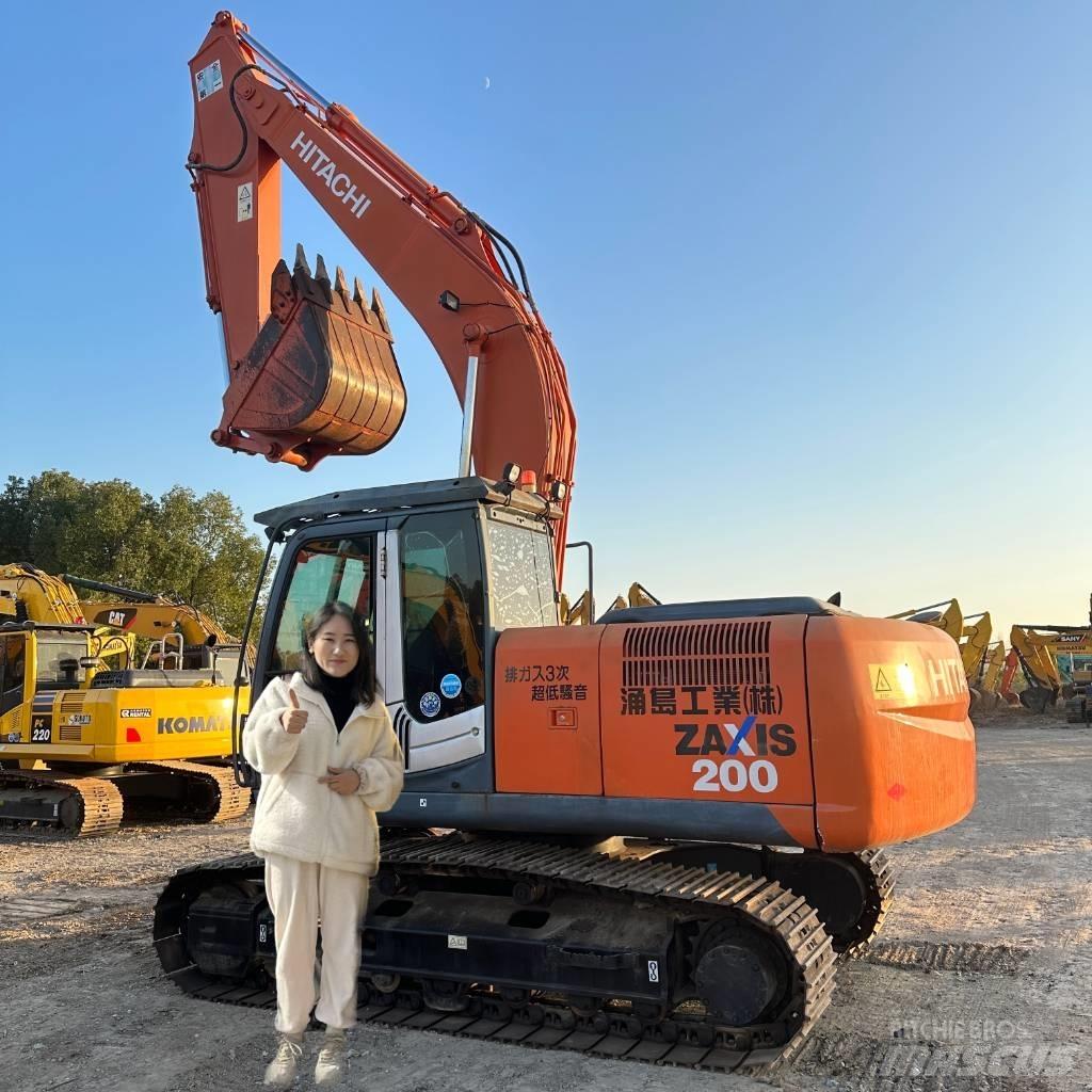 Hitachi ZX 200-3 Paletli ekskavatörler
