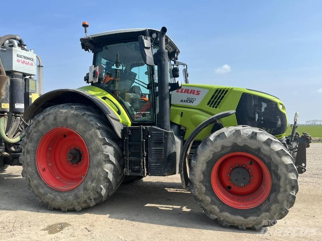 CLAAS Axion 830 Traktörler