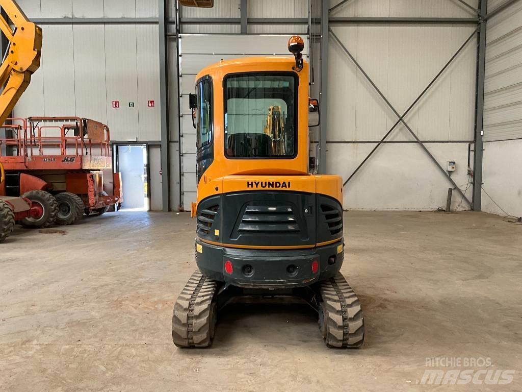 Hyundai 30 Z-9AK Mini ekskavatörler, 7 tona dek