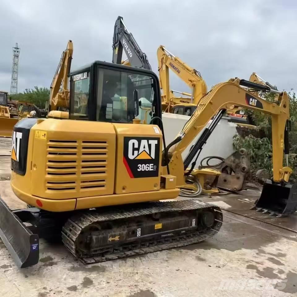 CAT 306 E2 Mini ekskavatörler, 7 tona dek