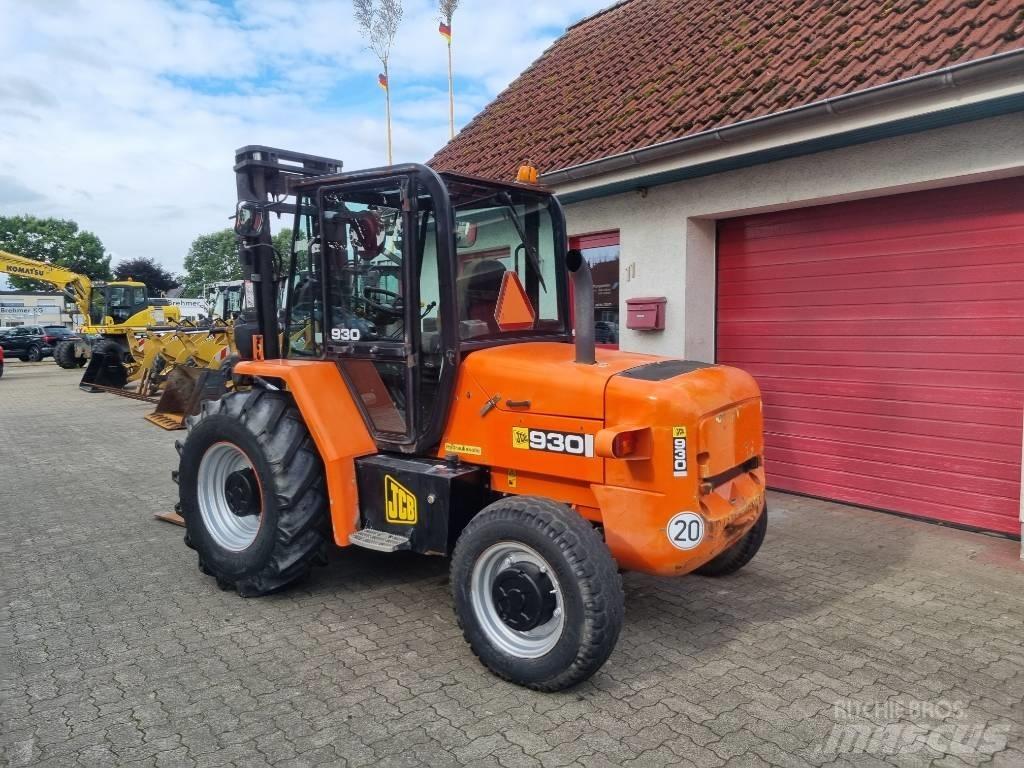 JCB 930-4 Arazi tipi forklift