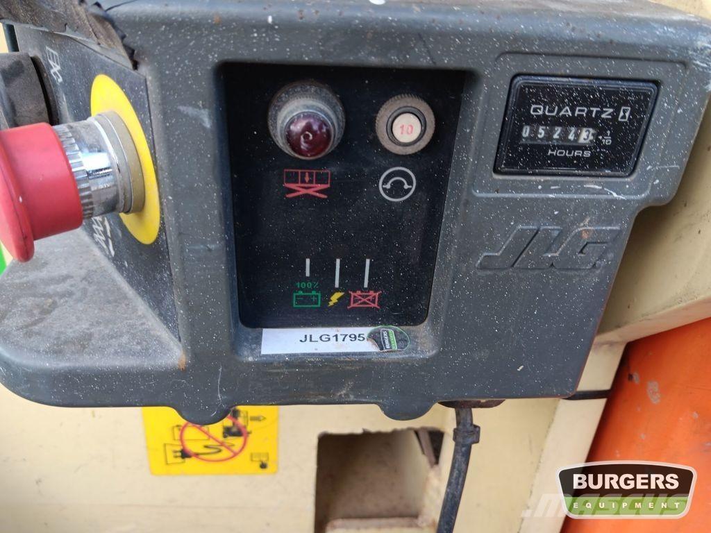 JLG 2646ES Makasli platformlar