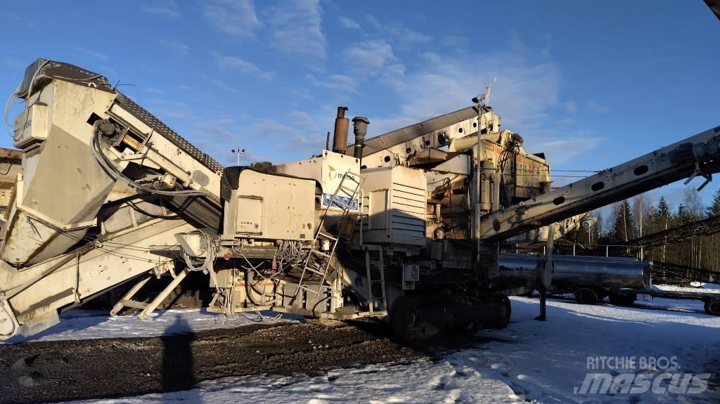 Metso LT 200 HPB Gezer kırıcılar