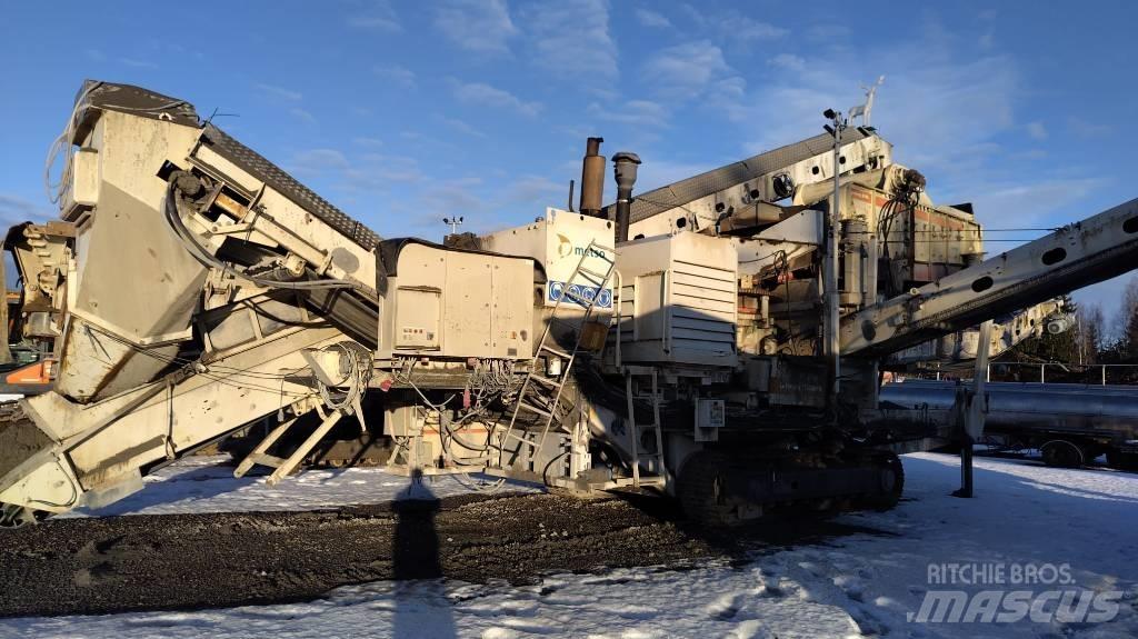 Metso LT 200 HPB Gezer kırıcılar