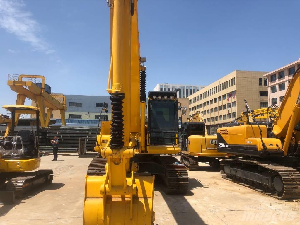 Komatsu PC 200 Paletli ekskavatörler