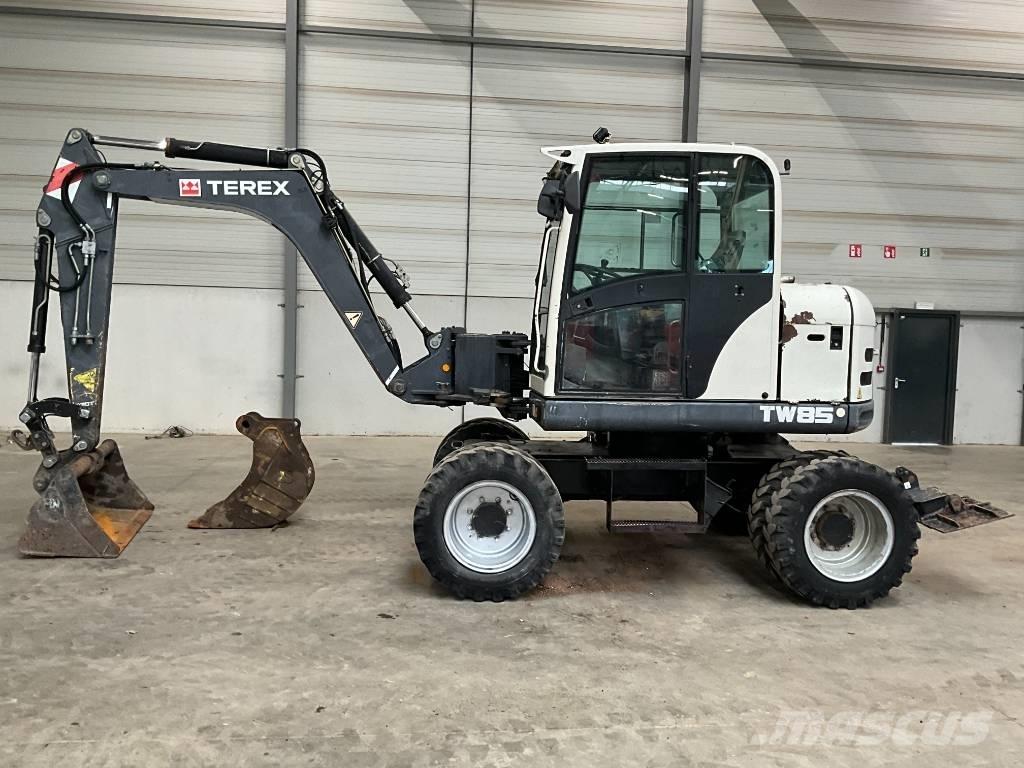 Terex TW 85 Lastik tekerli ekskavatörler