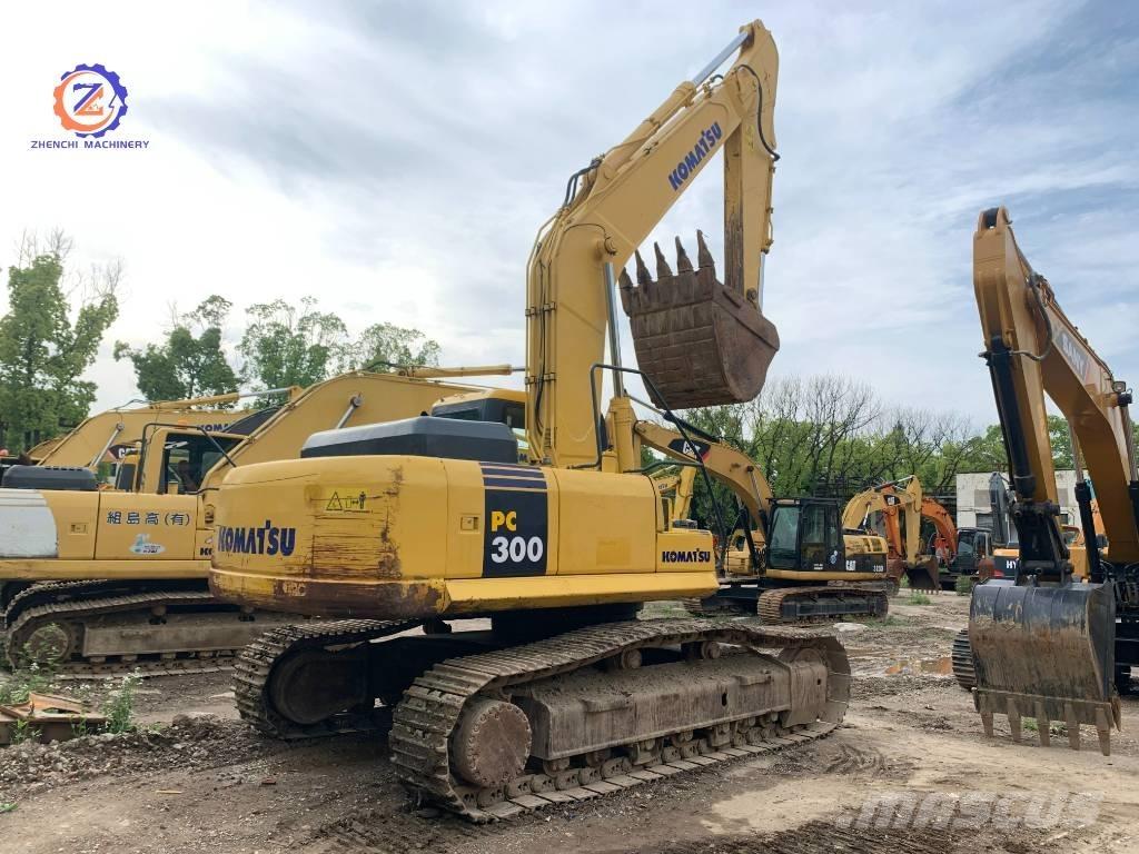 Komatsu PC 300 Paletli ekskavatörler