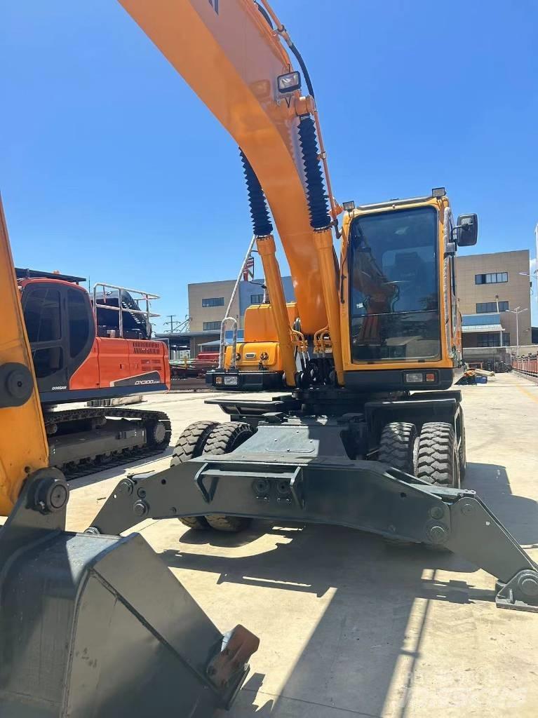 Hyundai R210W-9 Lastik tekerli ekskavatörler