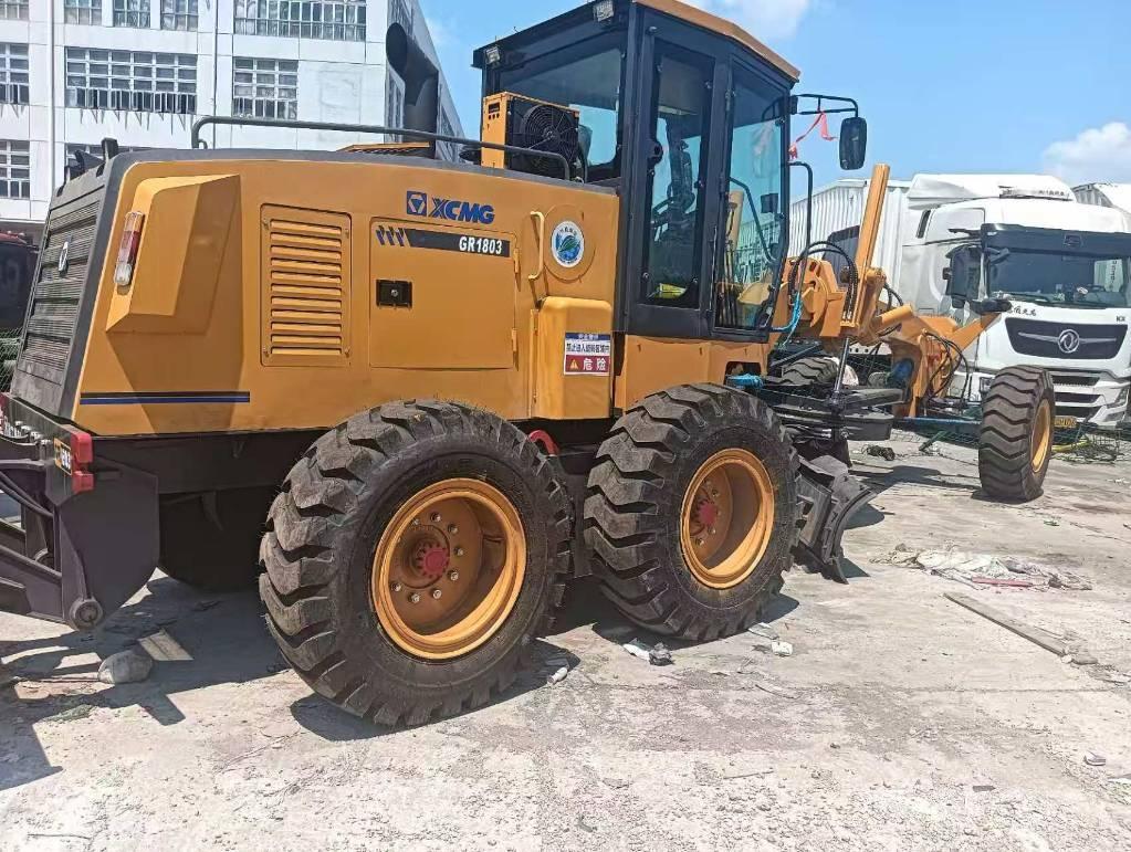 XCMG GR 1803 Greyderler