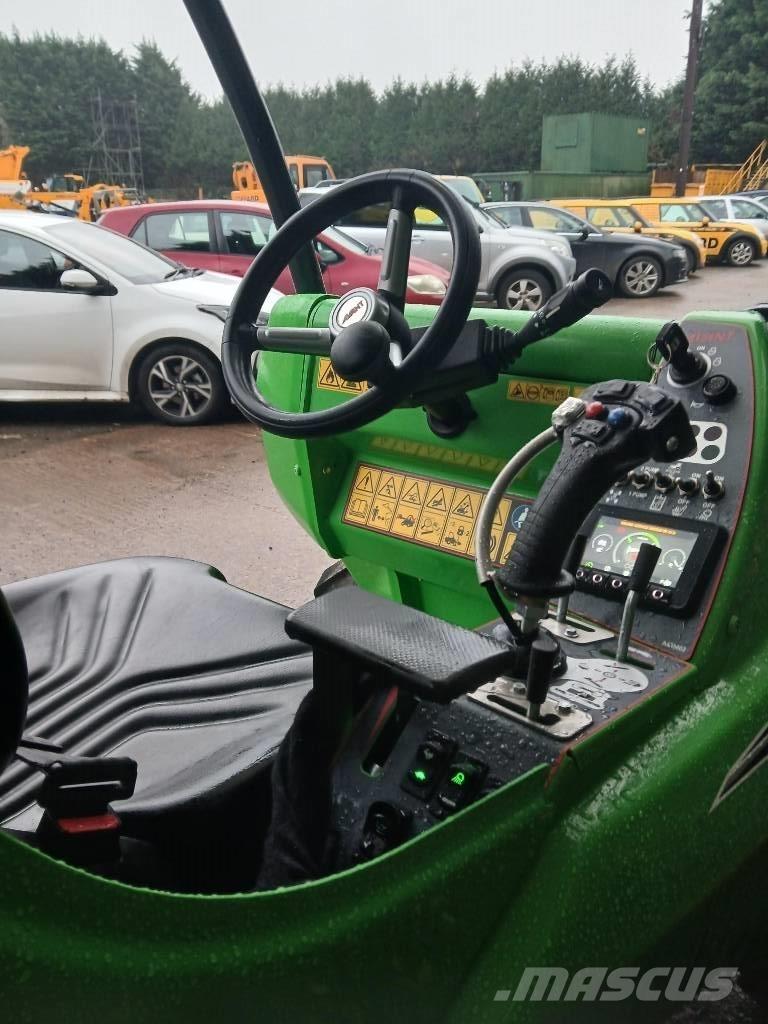 Avant 760 I Çok amaçlı yükleyiciler