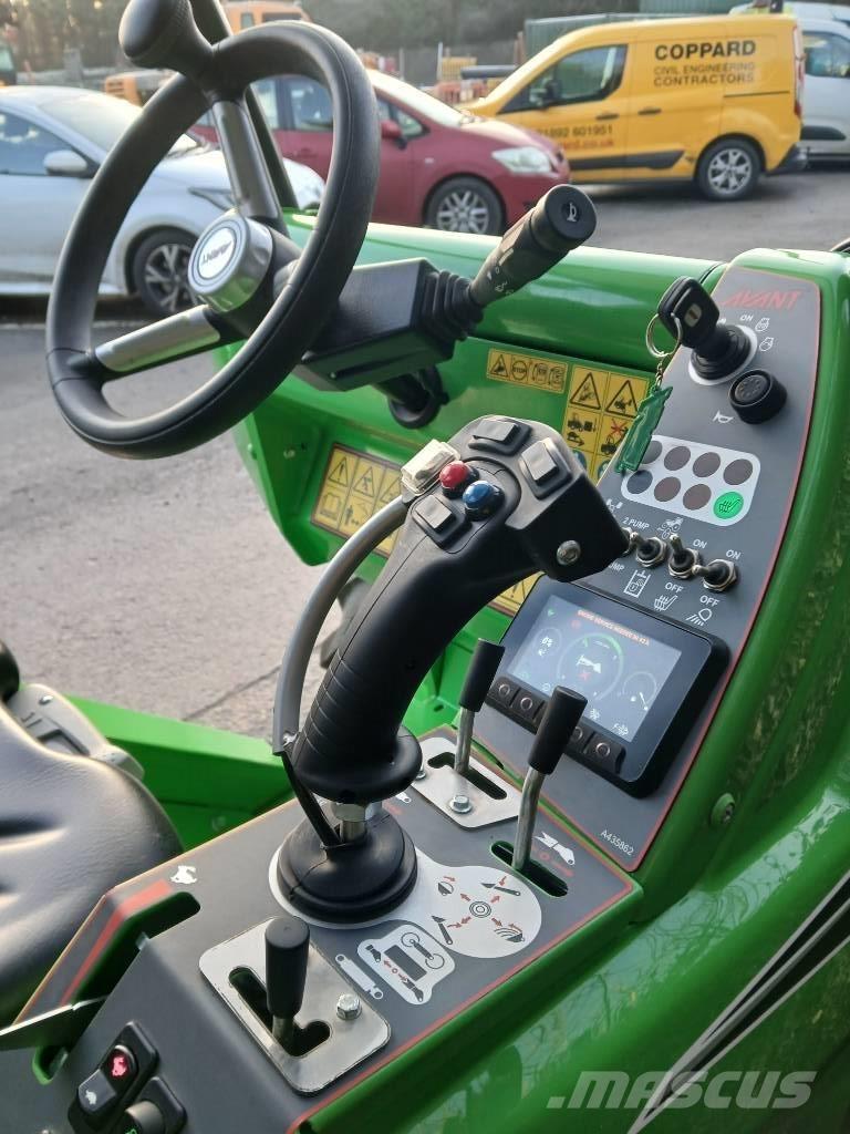 Avant 760i Çok amaçlı yükleyiciler