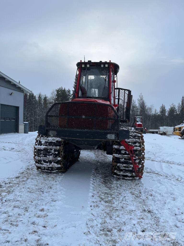 Komatsu 895 Tomruk yükleyici traktörler