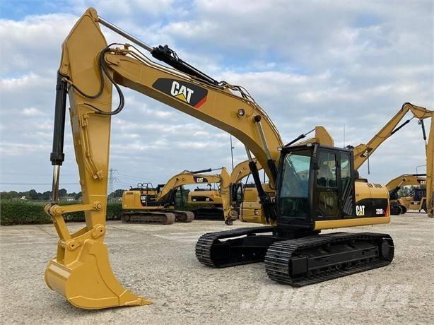CAT 320 D L Paletli ekskavatörler