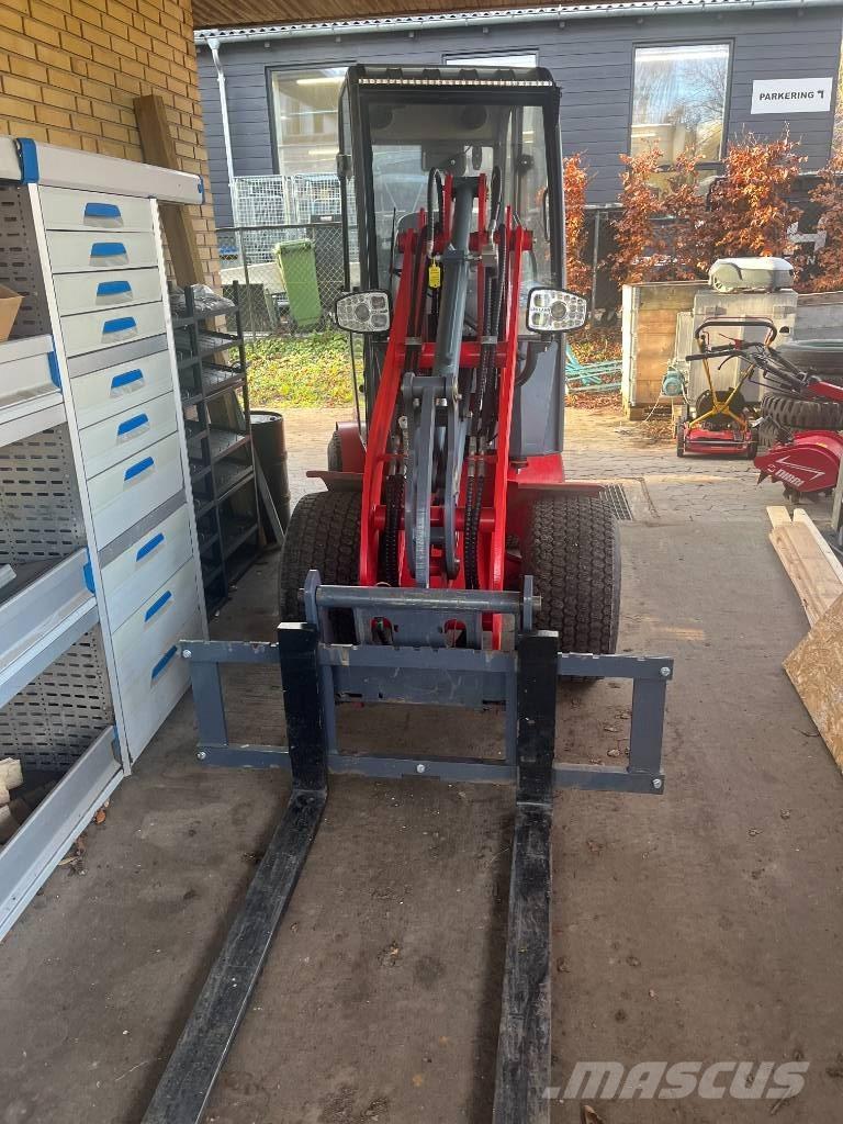 VM Loader 1026LX/C Tekerlekli yükleyiciler
