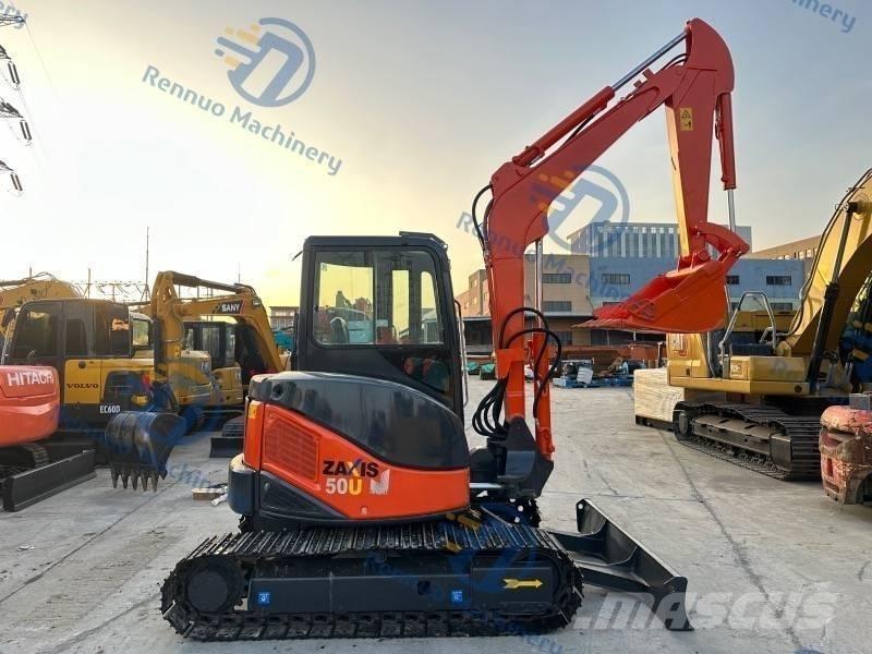 Hitachi ZX 50 Mini ekskavatörler, 7 tona dek
