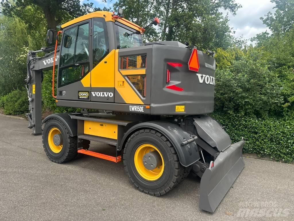 Volvo EWR 150 E Lastik tekerli ekskavatörler