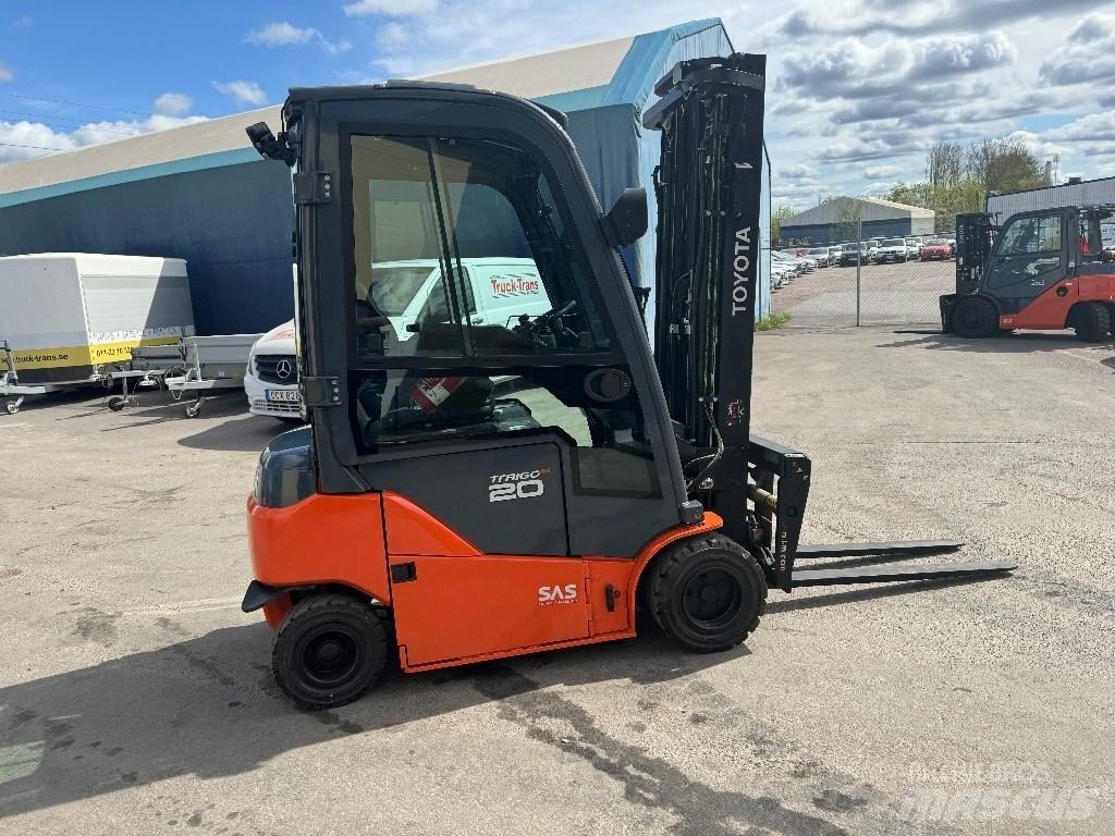 Toyota 8FBMK20T Elektrikli forkliftler