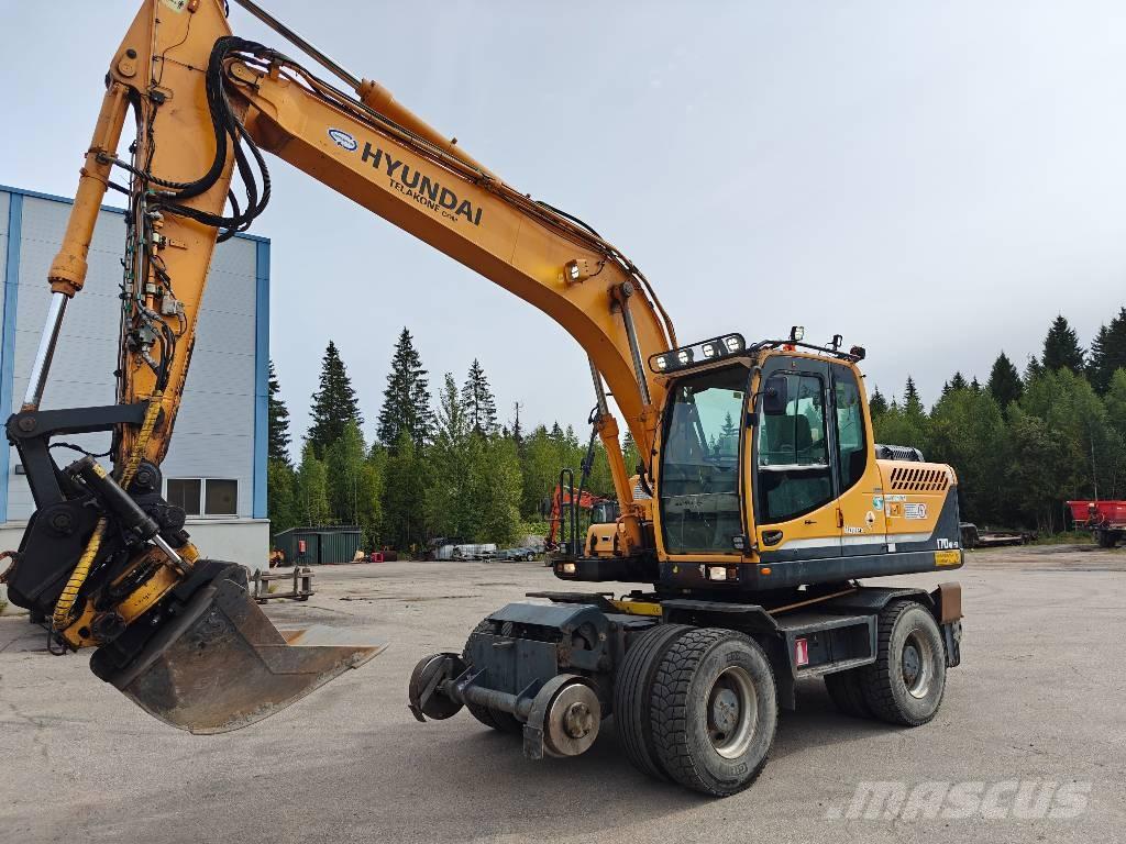 Hyundai R170-W9 Lastik tekerli ekskavatörler