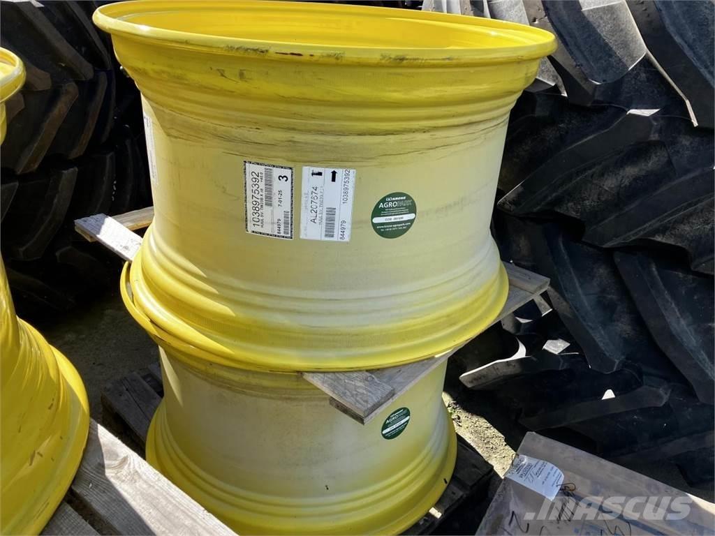 John Deere 23x38 Tekerlekler