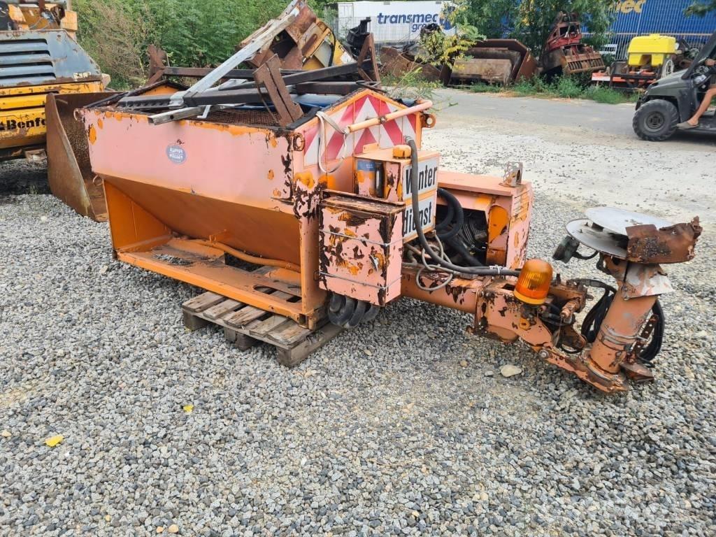  Kupper-Weisser 1.5 Kum ve tuz serpiciler