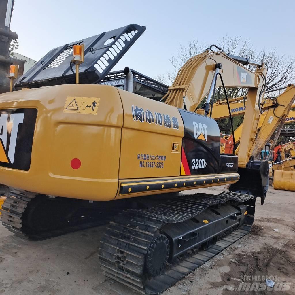 CAT 320 D Paletli ekskavatörler