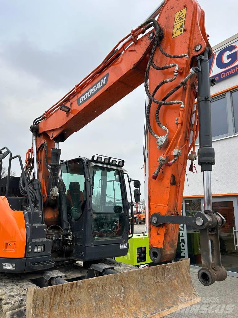 Doosan DX140LCR-5 Paletli ekskavatörler