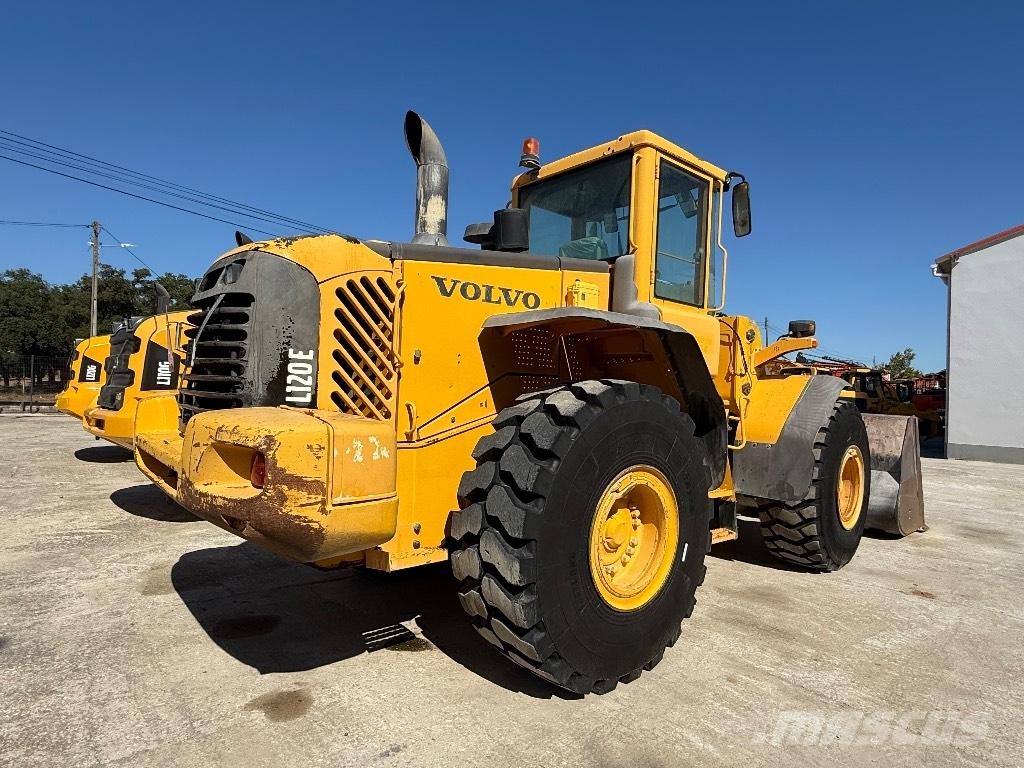 Volvo L 120 E Tekerlekli yükleyiciler