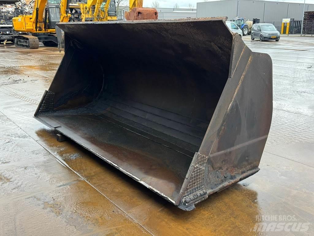 CAT Bucket CAT 980 Kovalar