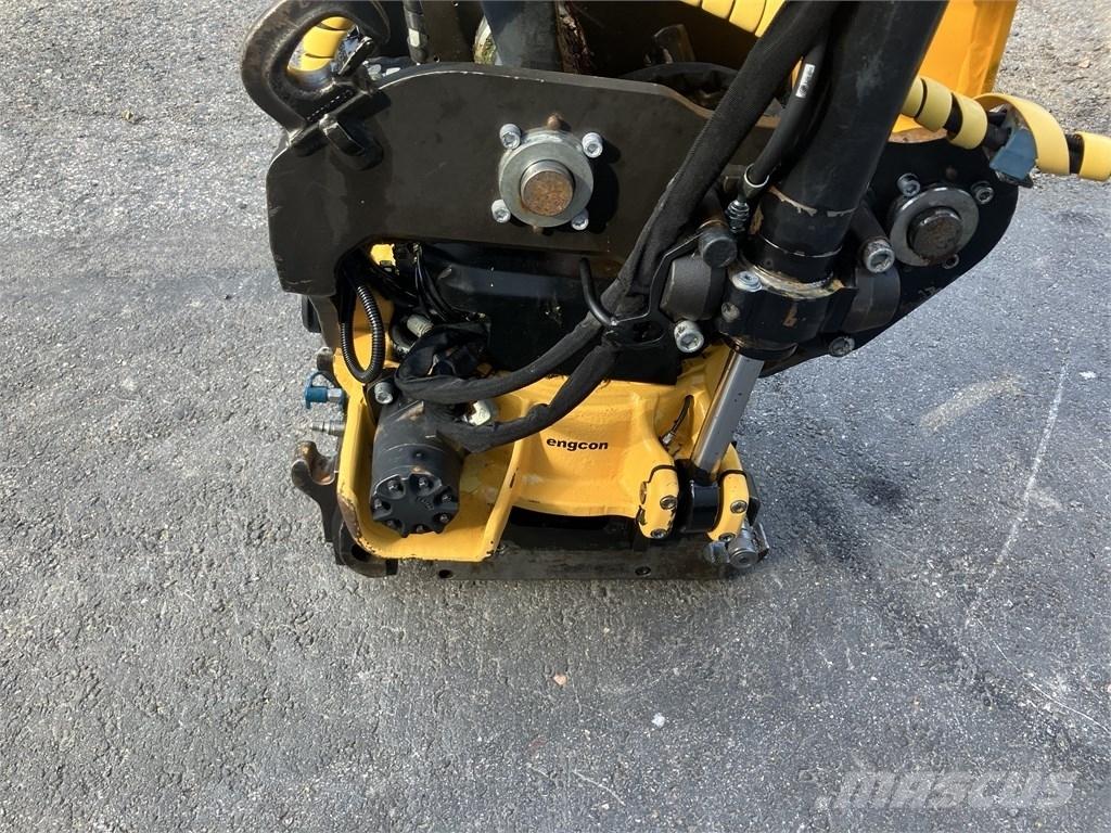 JCB 110 Hydradig Lastik tekerli ekskavatörler