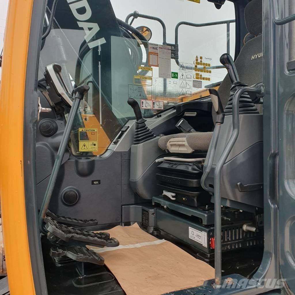 Hyundai HX 130 ALCR Paletli ekskavatörler