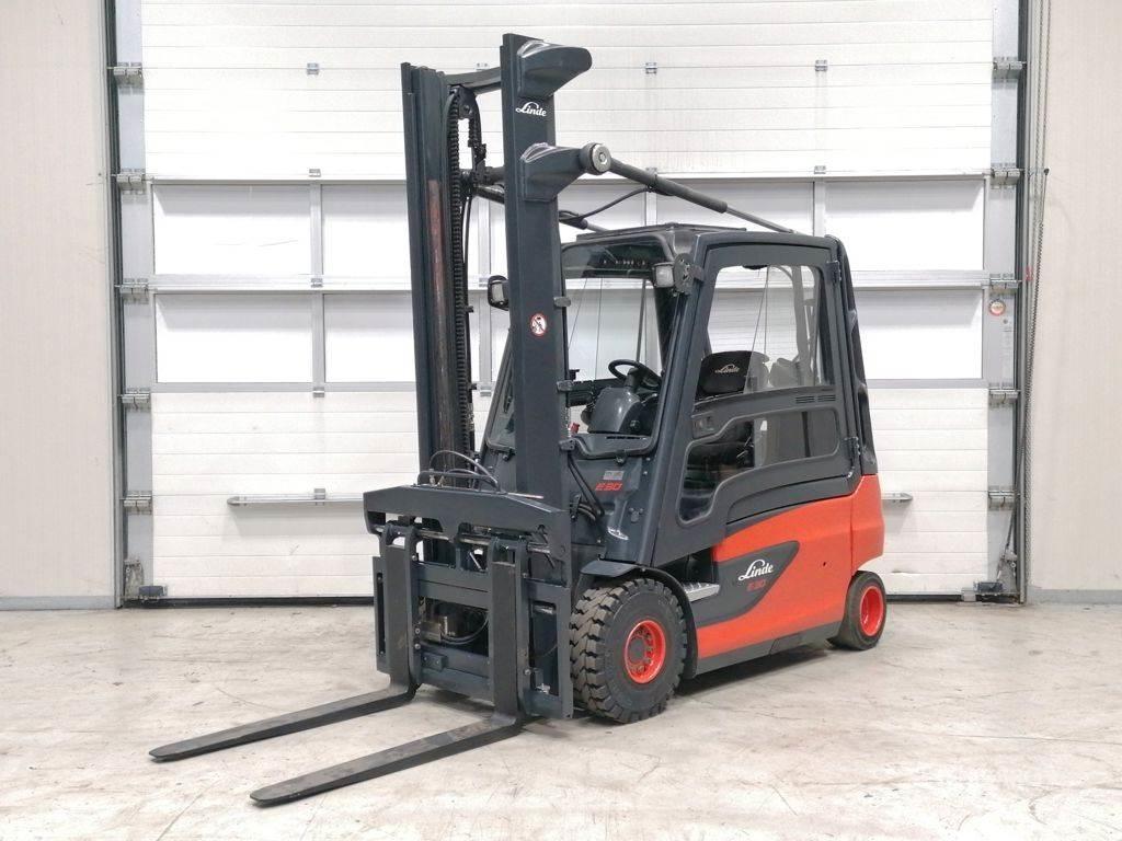Linde E30L-01 Elektrikli forkliftler
