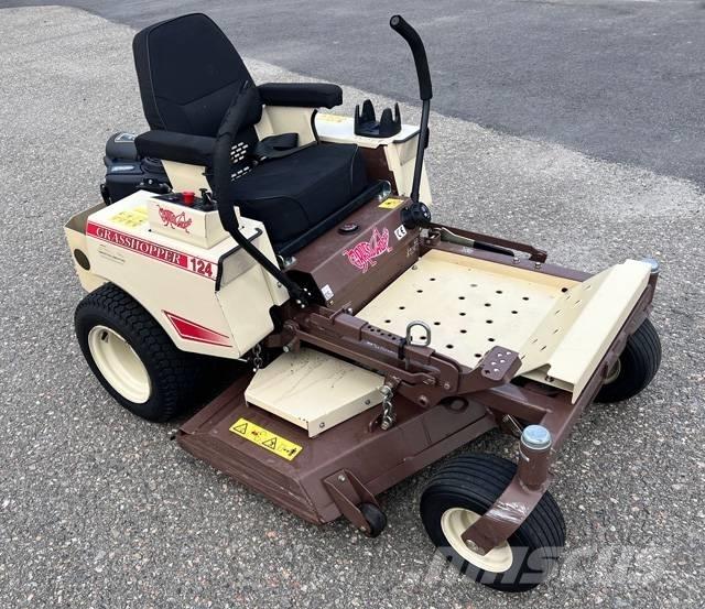 Grasshopper 124V/48R Sıfır dönüşlü çim biçme makineleri