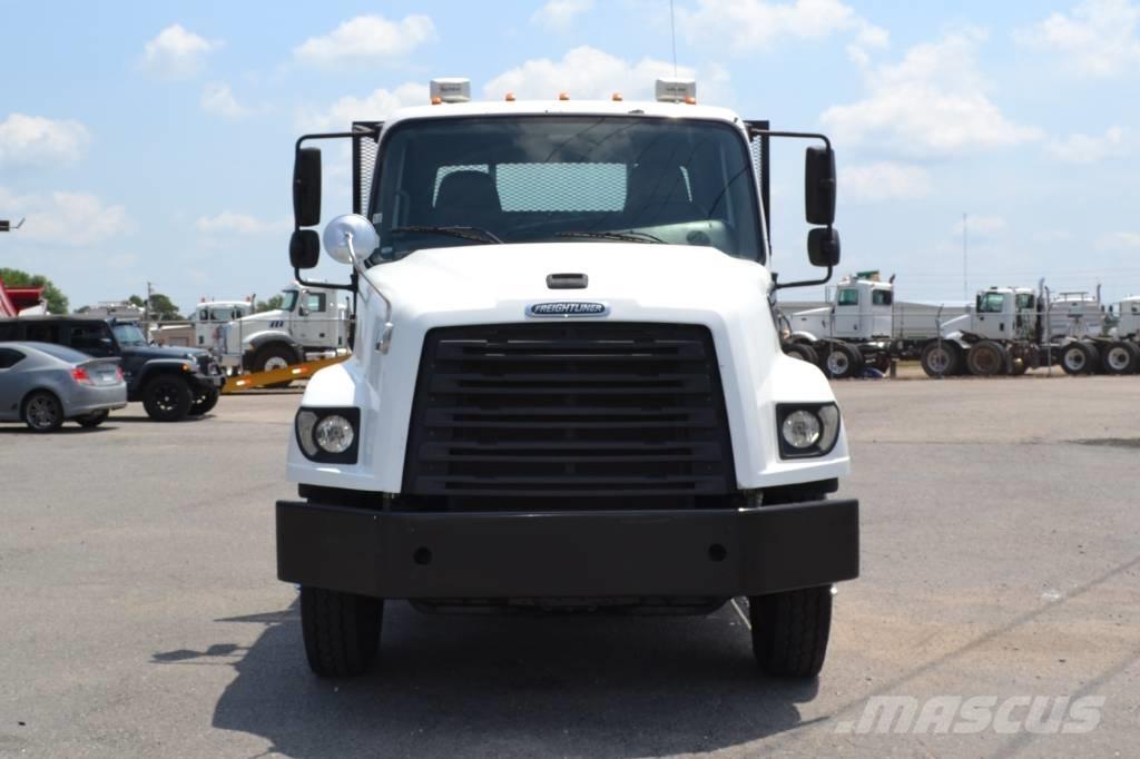 Freightliner 114SD Flatbed kamyonlar