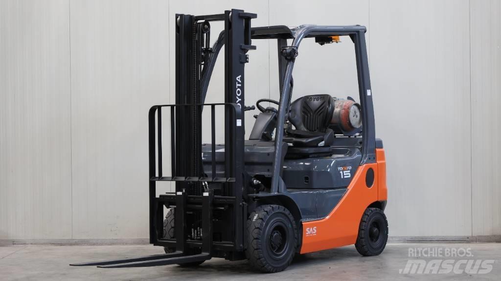 Toyota 8 FGF 15 LPG'li forkliftler