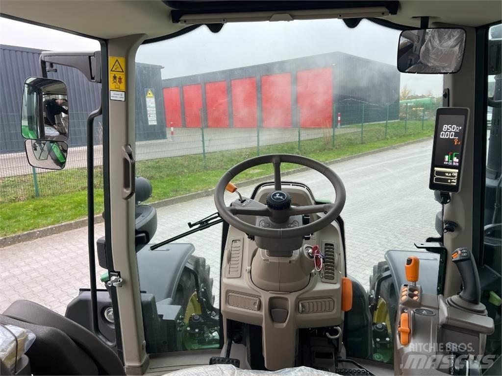 John Deere 6120M Traktörler