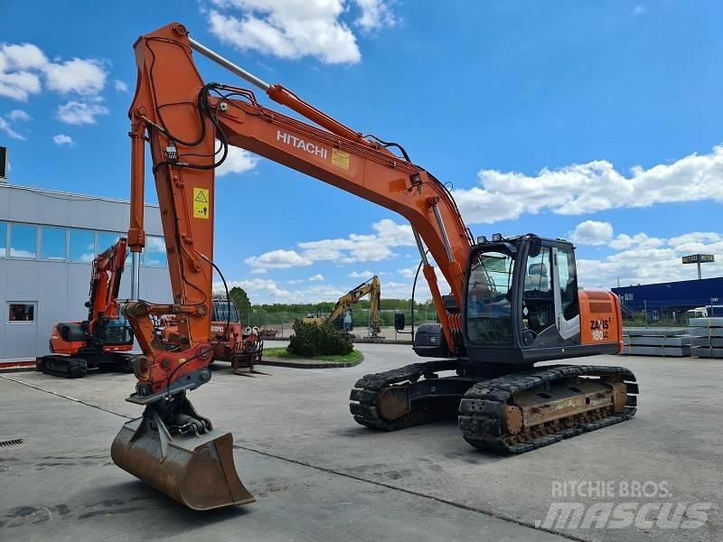 Hitachi ZX 180 LC-3 Paletli ekskavatörler