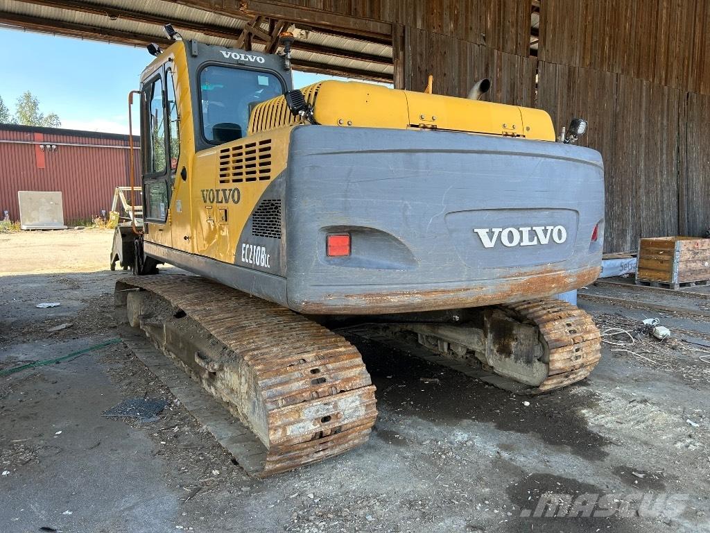 Volvo EC 210 B LC Paletli ekskavatörler