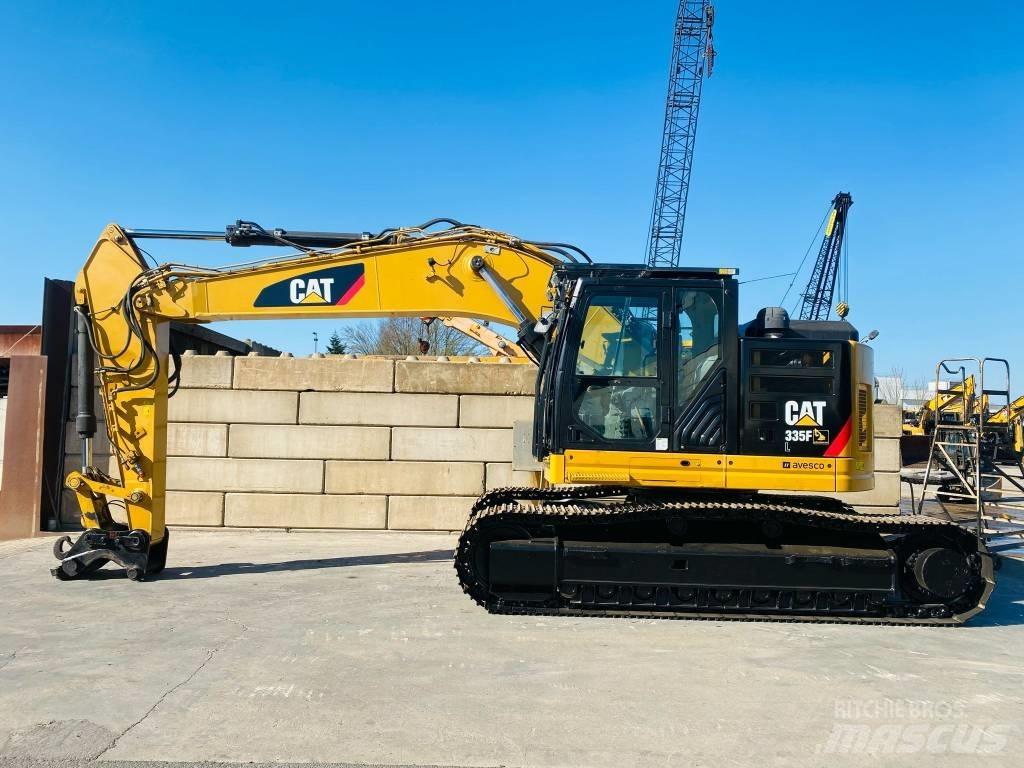 CAT 335 F L CR Paletli ekskavatörler