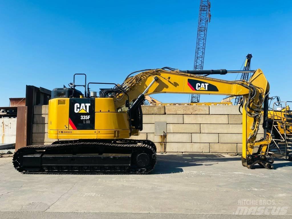 CAT 335 F L CR Paletli ekskavatörler