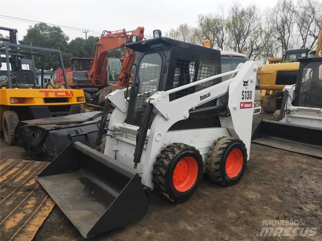 Bobcat S130 Skid steer loderler
