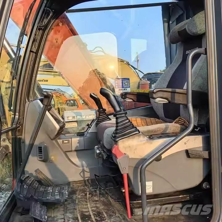 Doosan DX85-9C Paletli ekskavatörler
