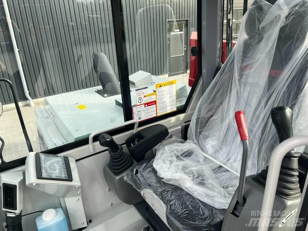 Takeuchi TCR 50 Paletli damperler