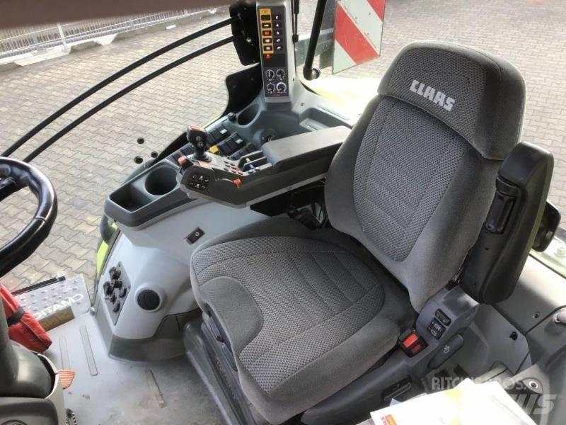 CLAAS AXION 810 Traktörler