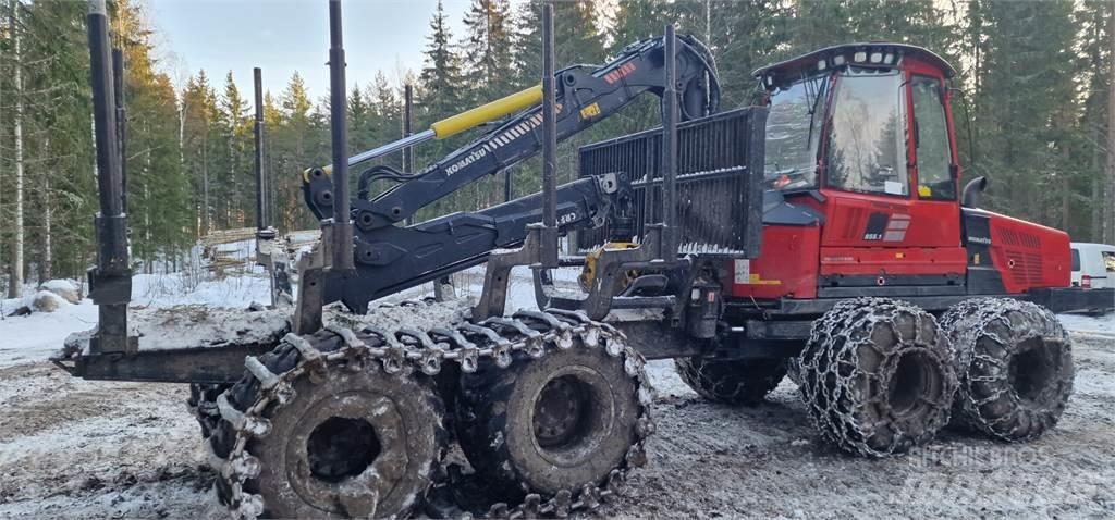 Komatsu 855.1 Tomruk yükleyici traktörler